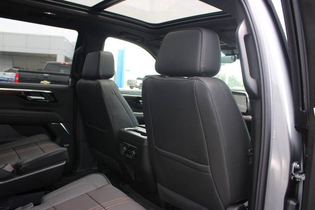 New 2026 Chevrolet Tahoe High Country AWD/4WD image 39
