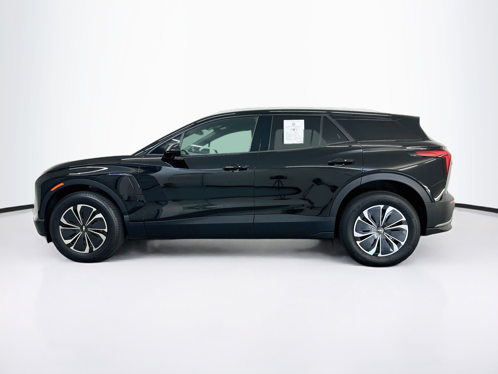 Used 2024 Chevrolet Blazer EV LT AWD/4WD image 4