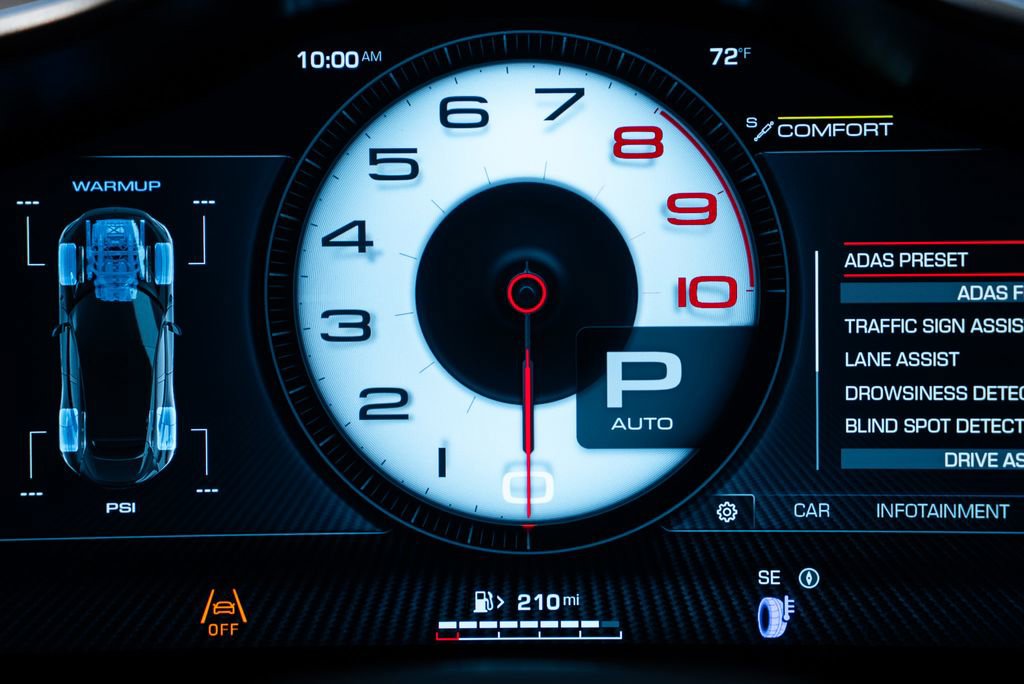 Certified 2025 Ferrari Purosangue AWD/4WD image 34