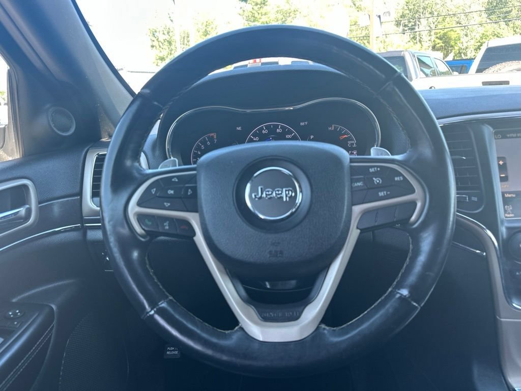 Used 2017 Jeep Grand Cherokee Limited AWD/4WD image 19