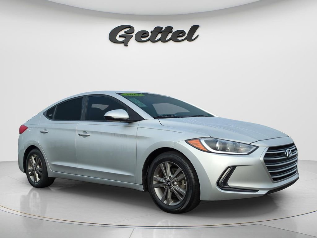 Used 2017 Hyundai Elantra Value Edition video 2