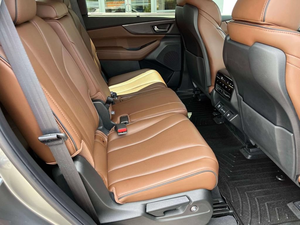Used 2024 Acura MDX w/ Advance Package AWD/4WD image 21