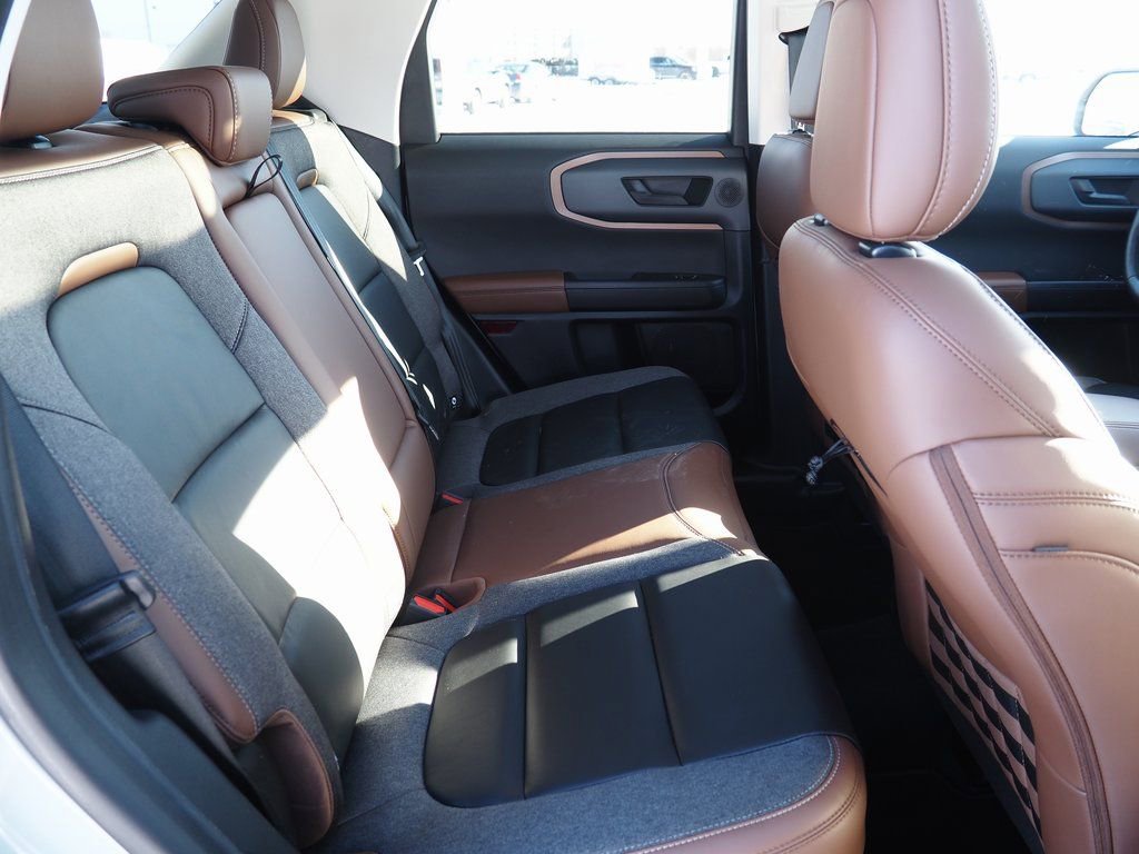 Used 2023 Ford Bronco Sport Outer Banks w/ Tech Package image 8