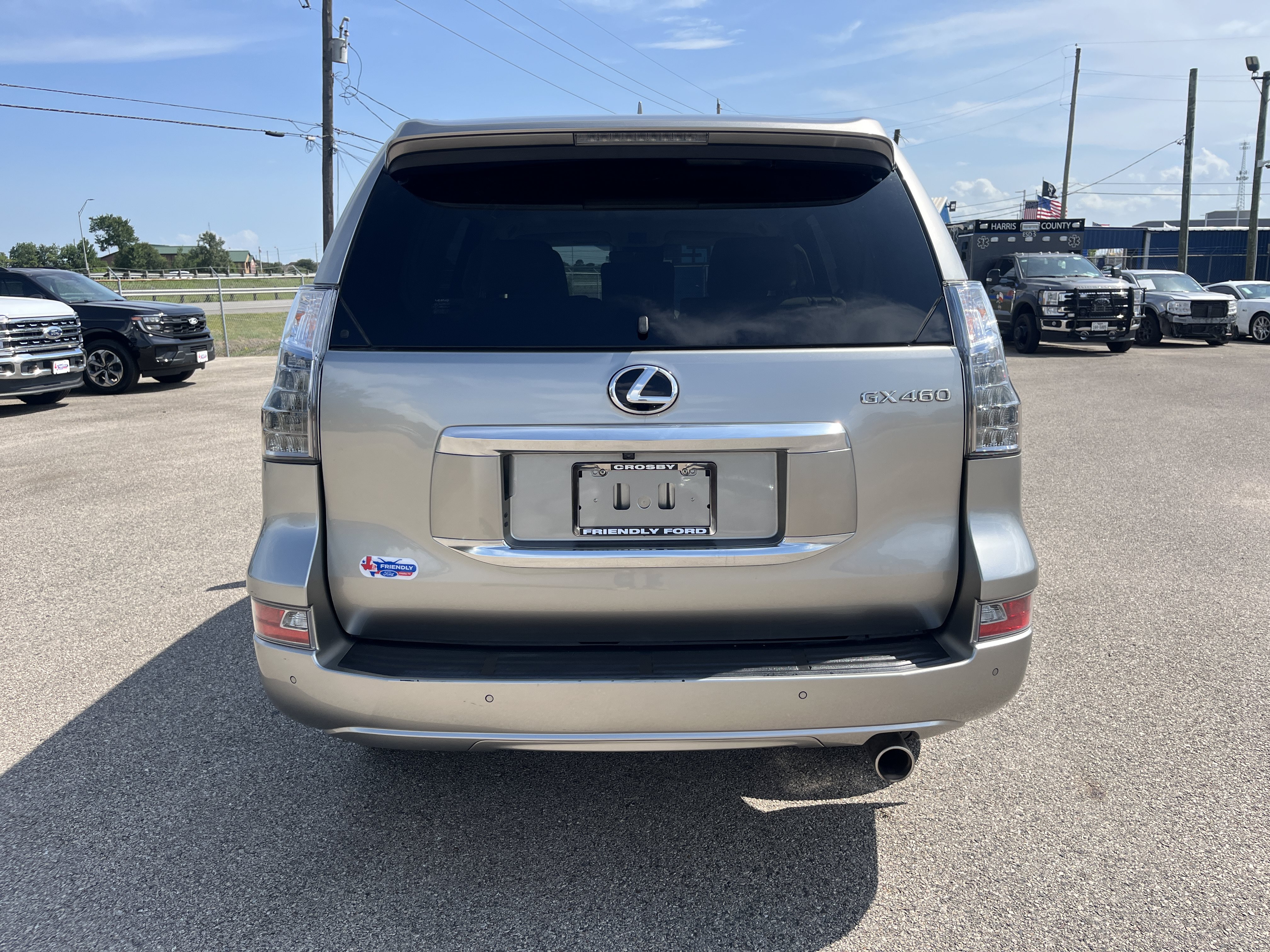 Used 2023 Lexus GX 460 Premium w/ Premium Plus Package AWD/4WD image 3