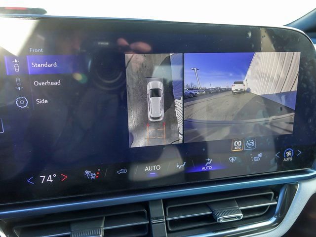 New 2026 Chevrolet Equinox EV LT FWD image 24