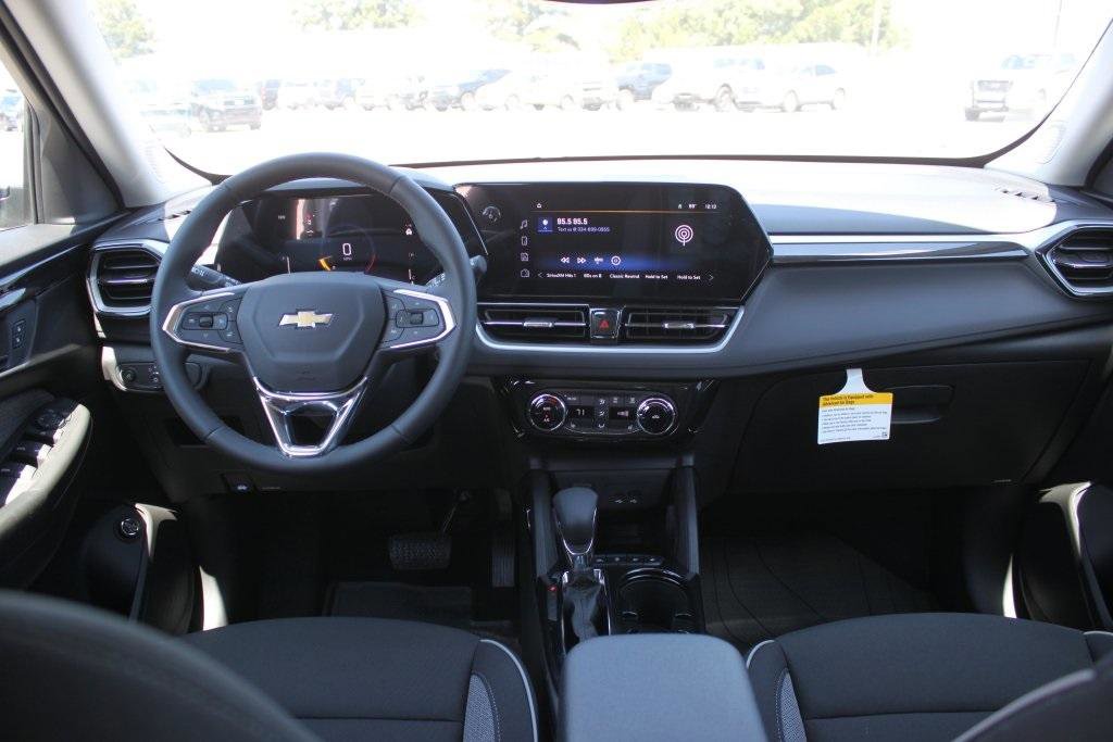 New 2026 Chevrolet TrailBlazer LT w/ Convenience Package image 8