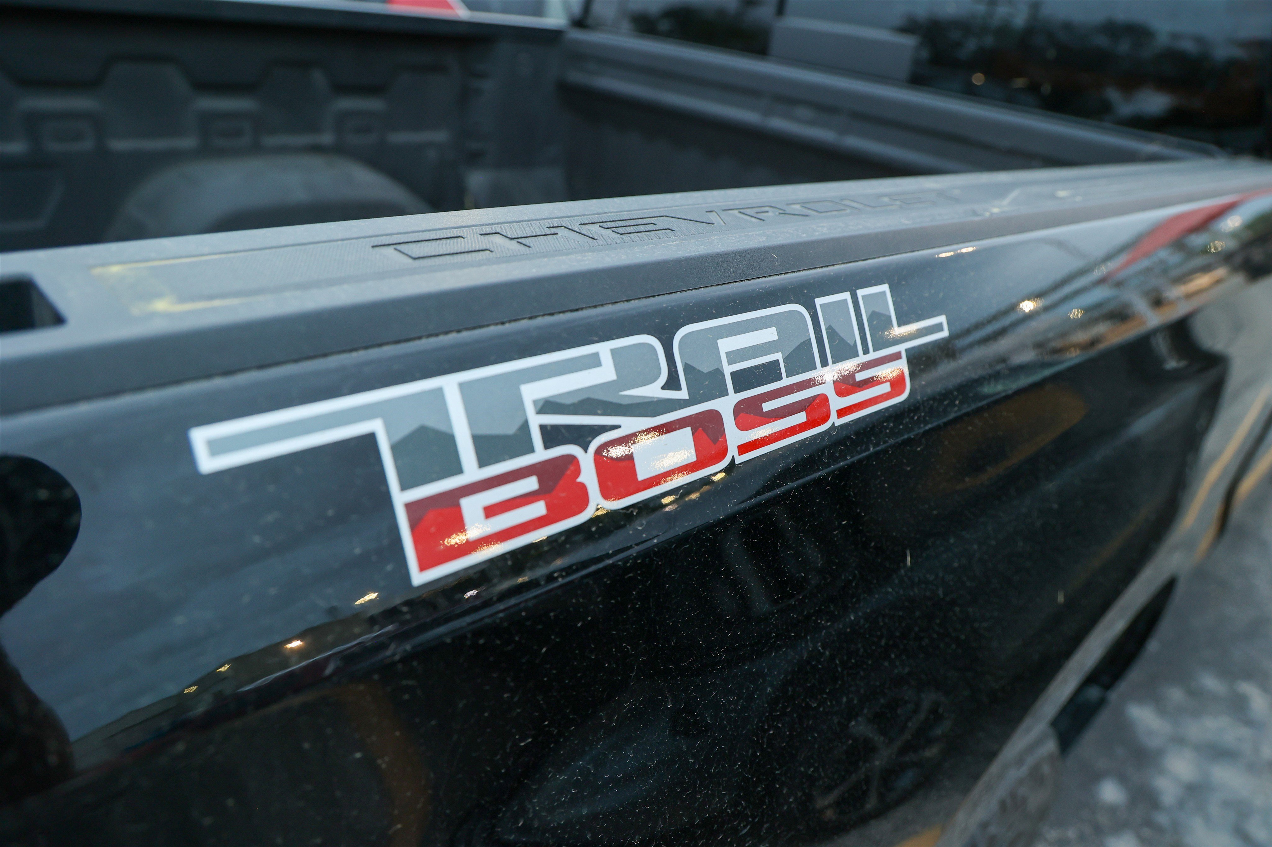 Used 2024 Chevrolet Silverado 1500 LT Trail Boss w/ Convenience Package II image 13