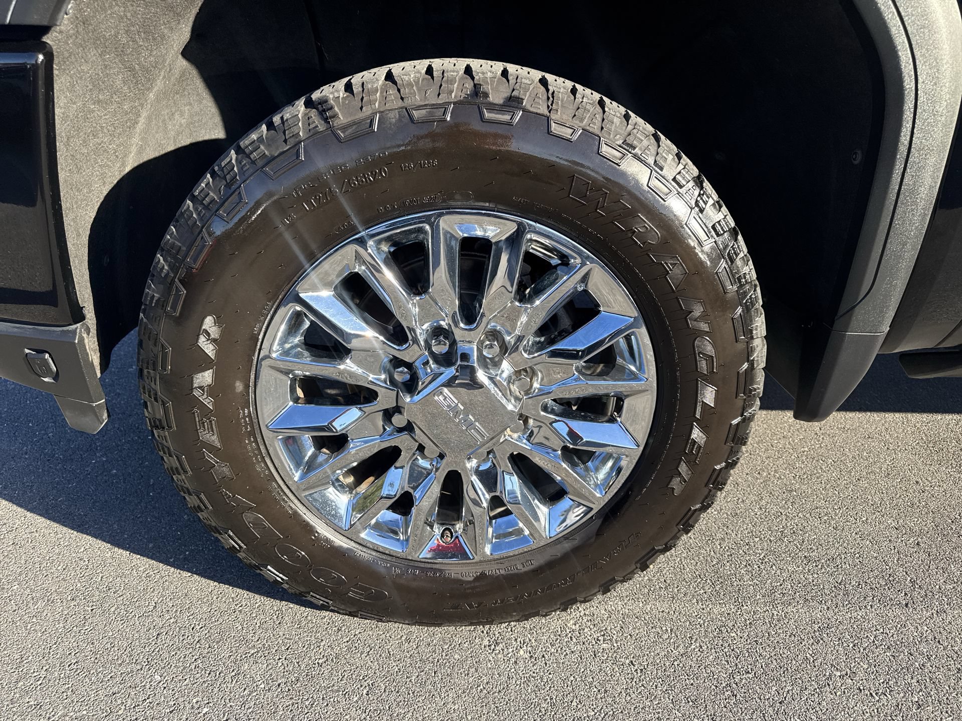 Certified 2023 GMC Sierra 2500 Denali AWD/4WD image 19