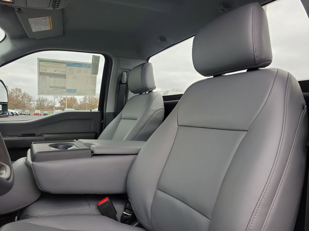 New 2026 Ford F250 XL w/ XL Off-Road Package image 20