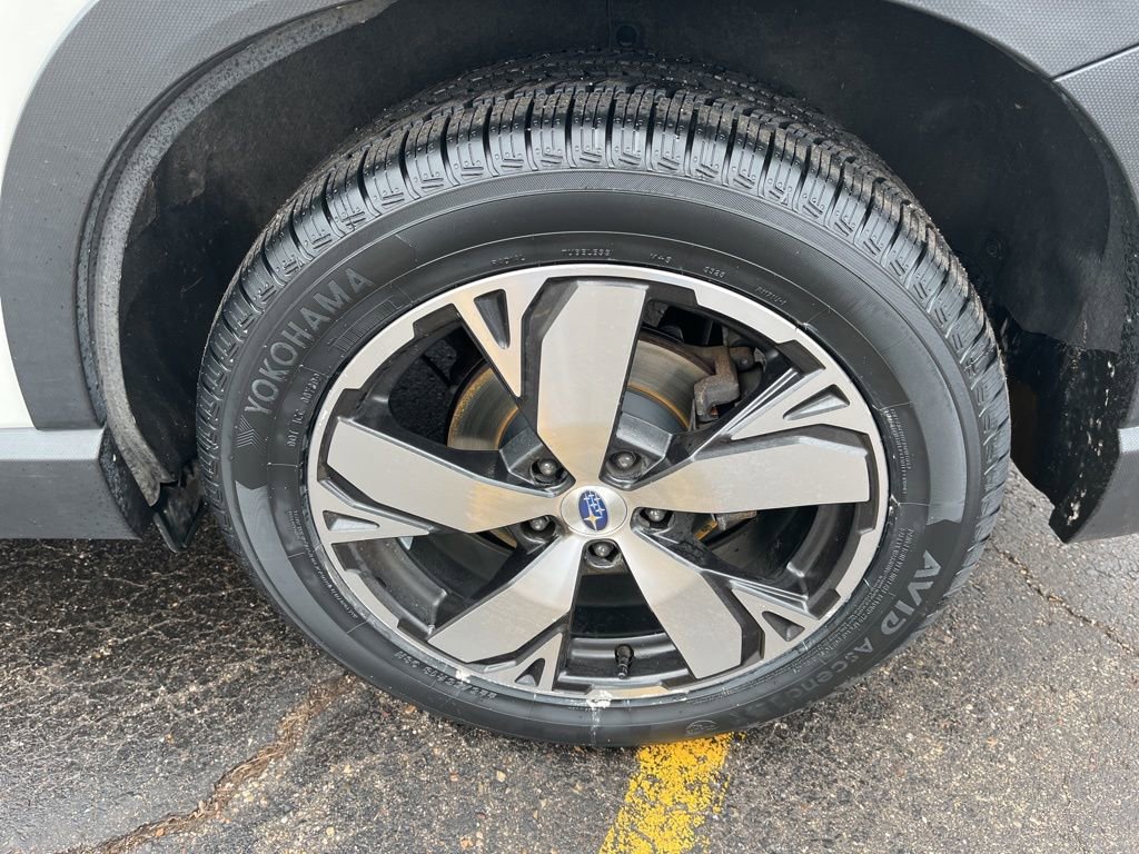 Used 2019 Subaru Forester Touring w/ Popular Package #3 image 9
