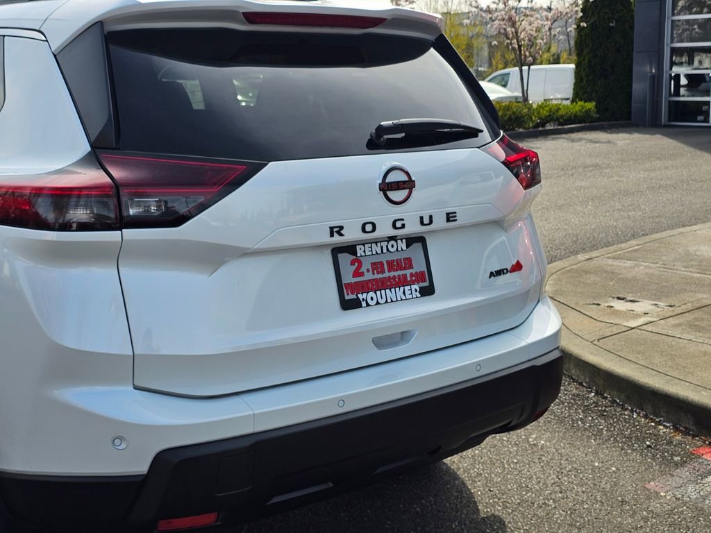 New 2026 Nissan Rogue SV image 10