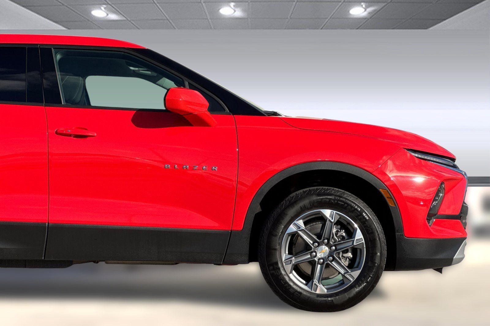 Used 2025 Chevrolet Blazer LT image 34