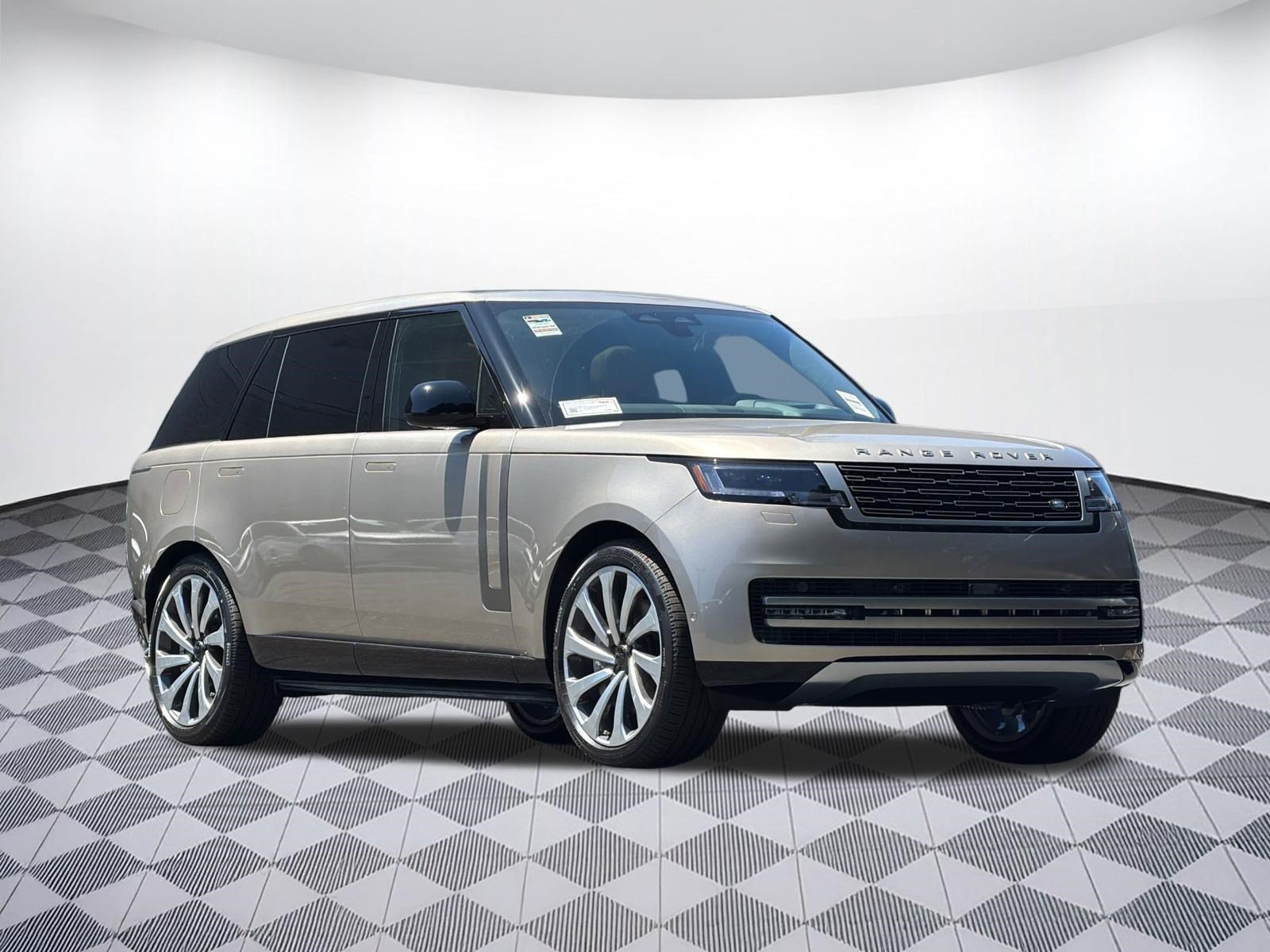 New 2026 Land Rover Range Rover Long Wheelbase SE AWD/4WD image 6
