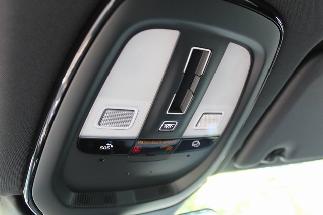 New 2026 Volvo XC60 B5 Plus w/ Protection Package Premier image 29