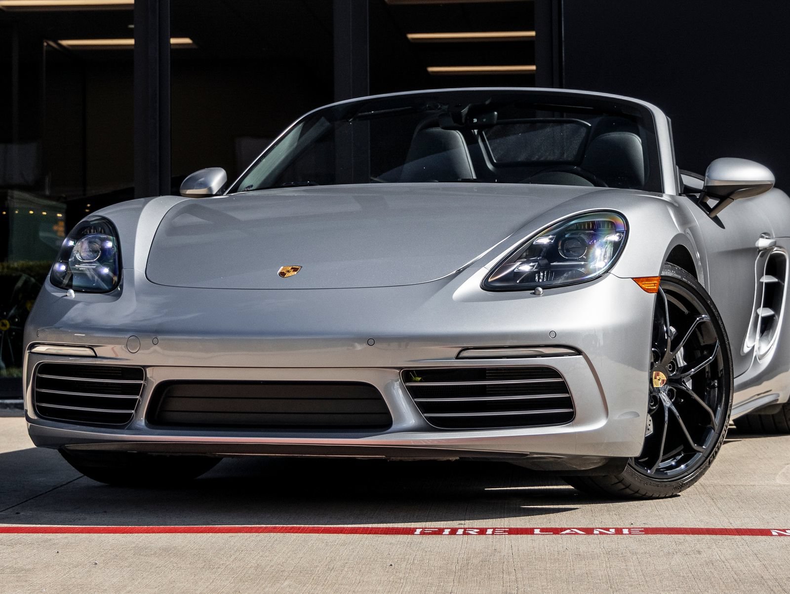 Certified 2024 Porsche 718 Boxster RWD image 7