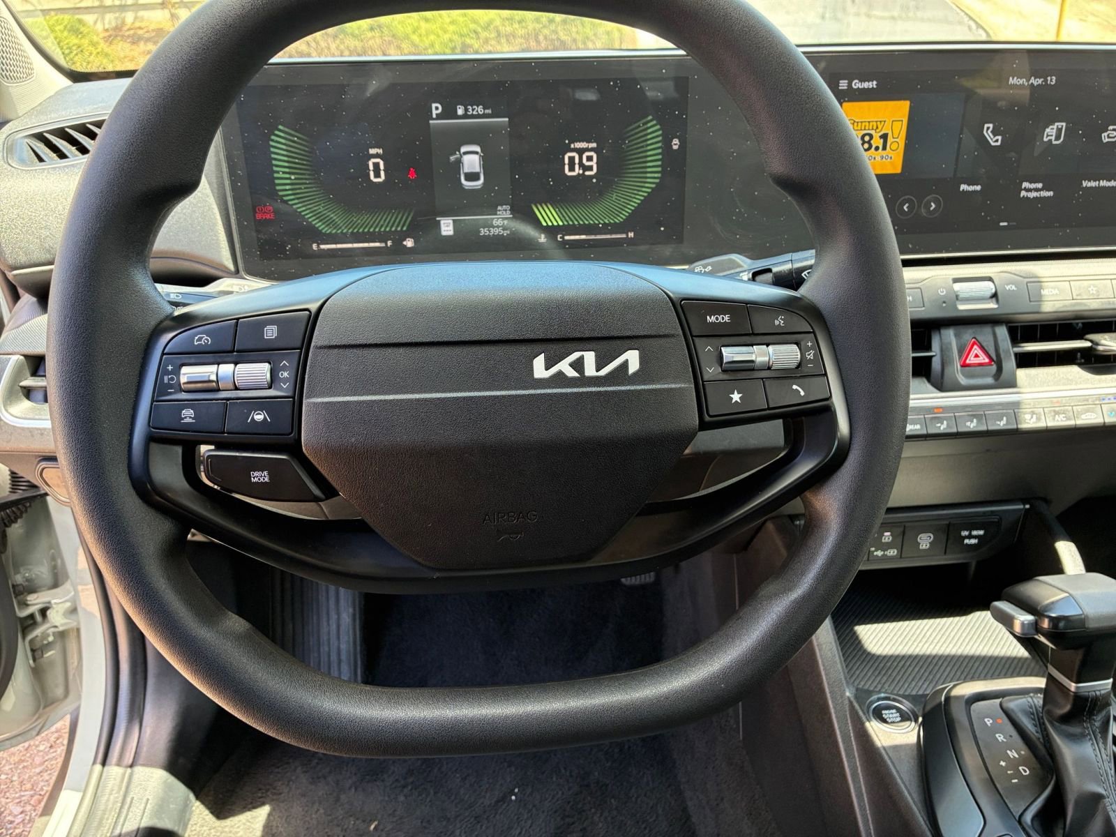 Used 2025 Kia K4 FWD image 27