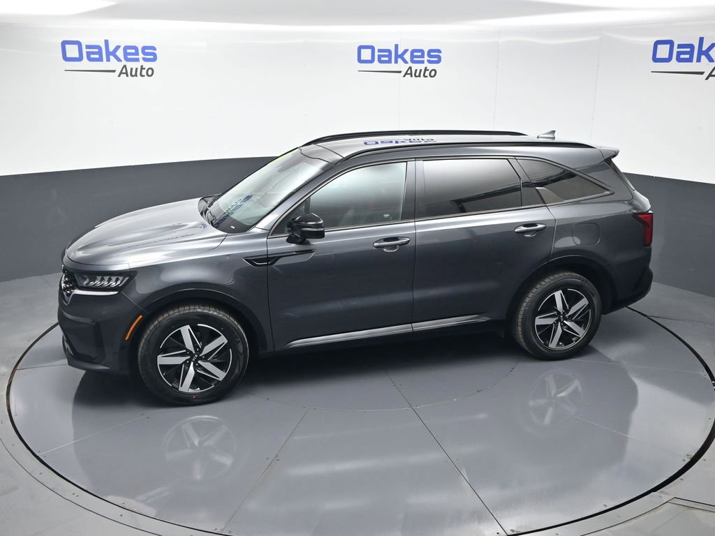 Certified 2021 Kia Sorento EX w/ Panoramic Sunroof Package FWD image 53