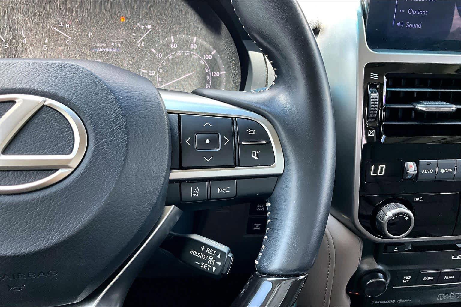 Used 2022 Lexus GX 460 Premium w/ Premium Plus Package AWD/4WD image 23