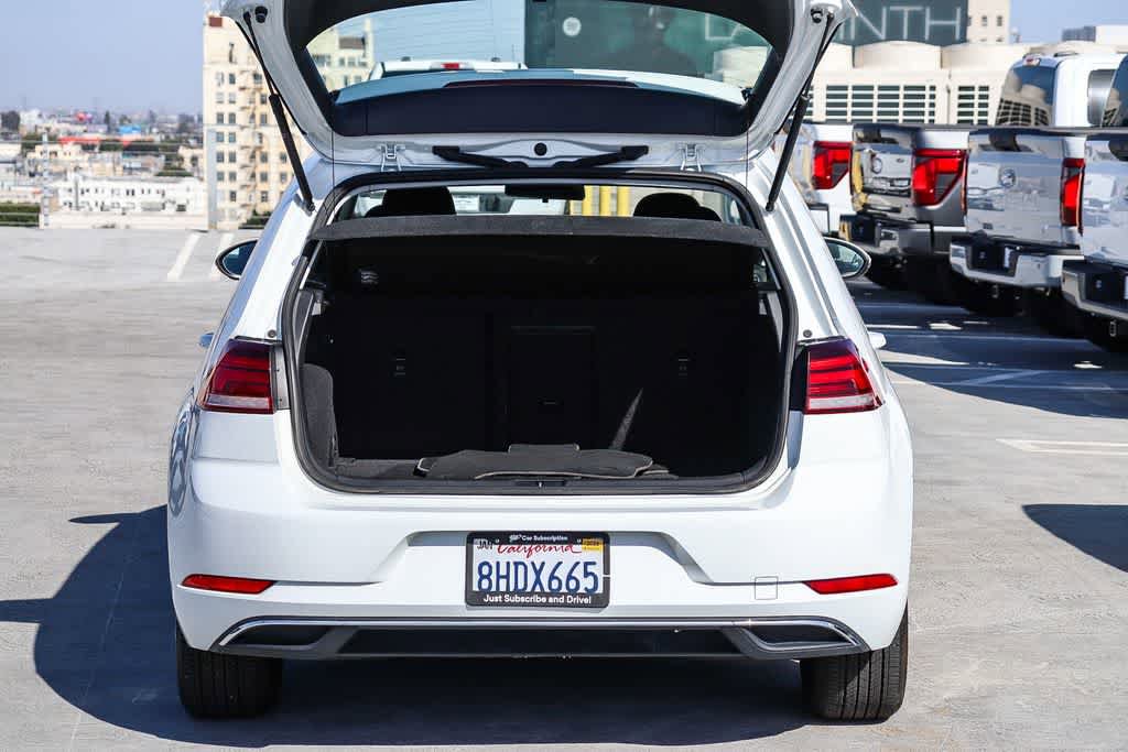 Used 2018 Volkswagen e-Golf SE FWD image 27