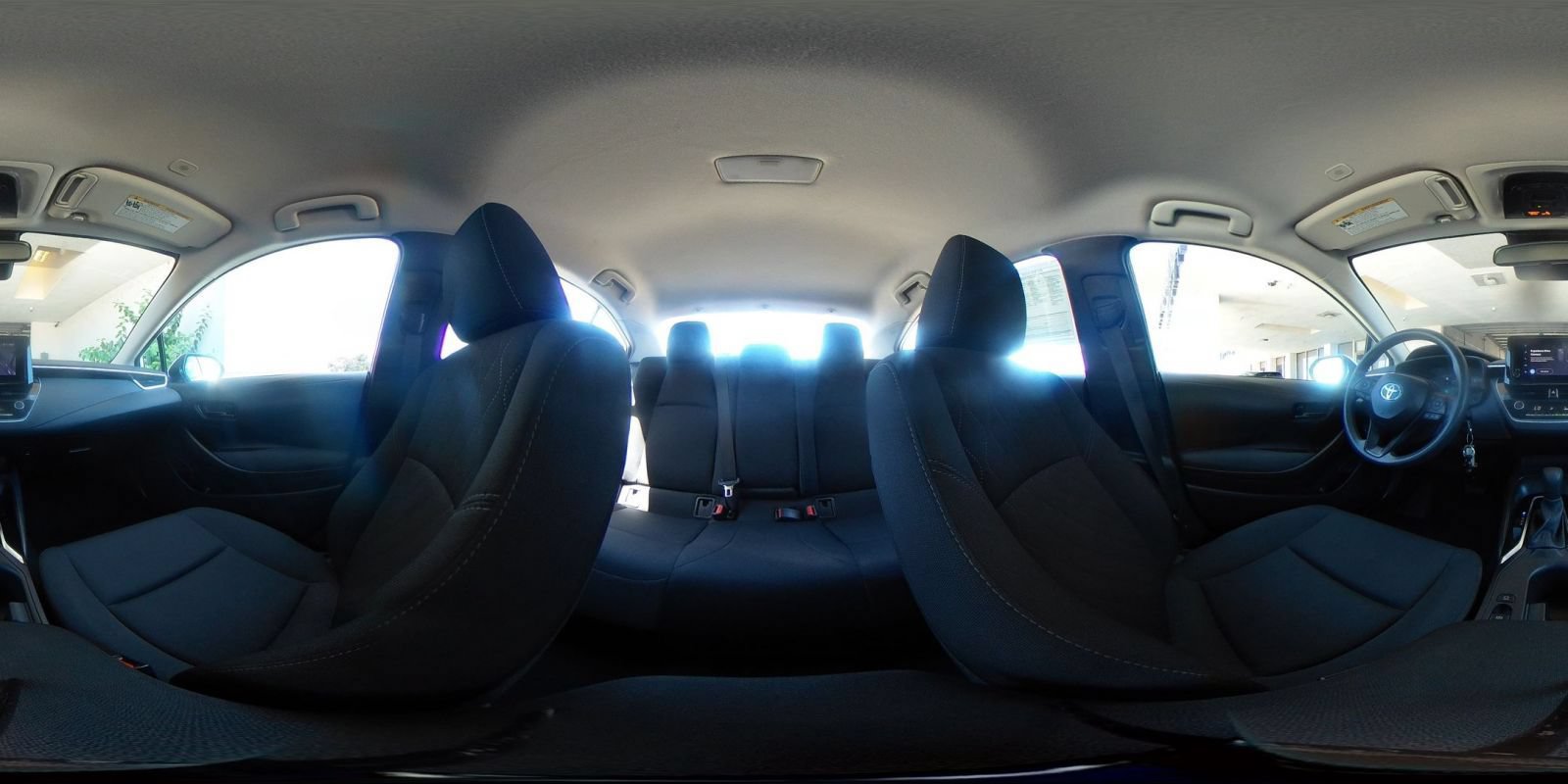 Used 2025 Toyota Corolla LE FWD image 75