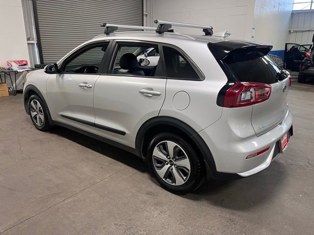 Used 2018 Kia Niro EX image 5