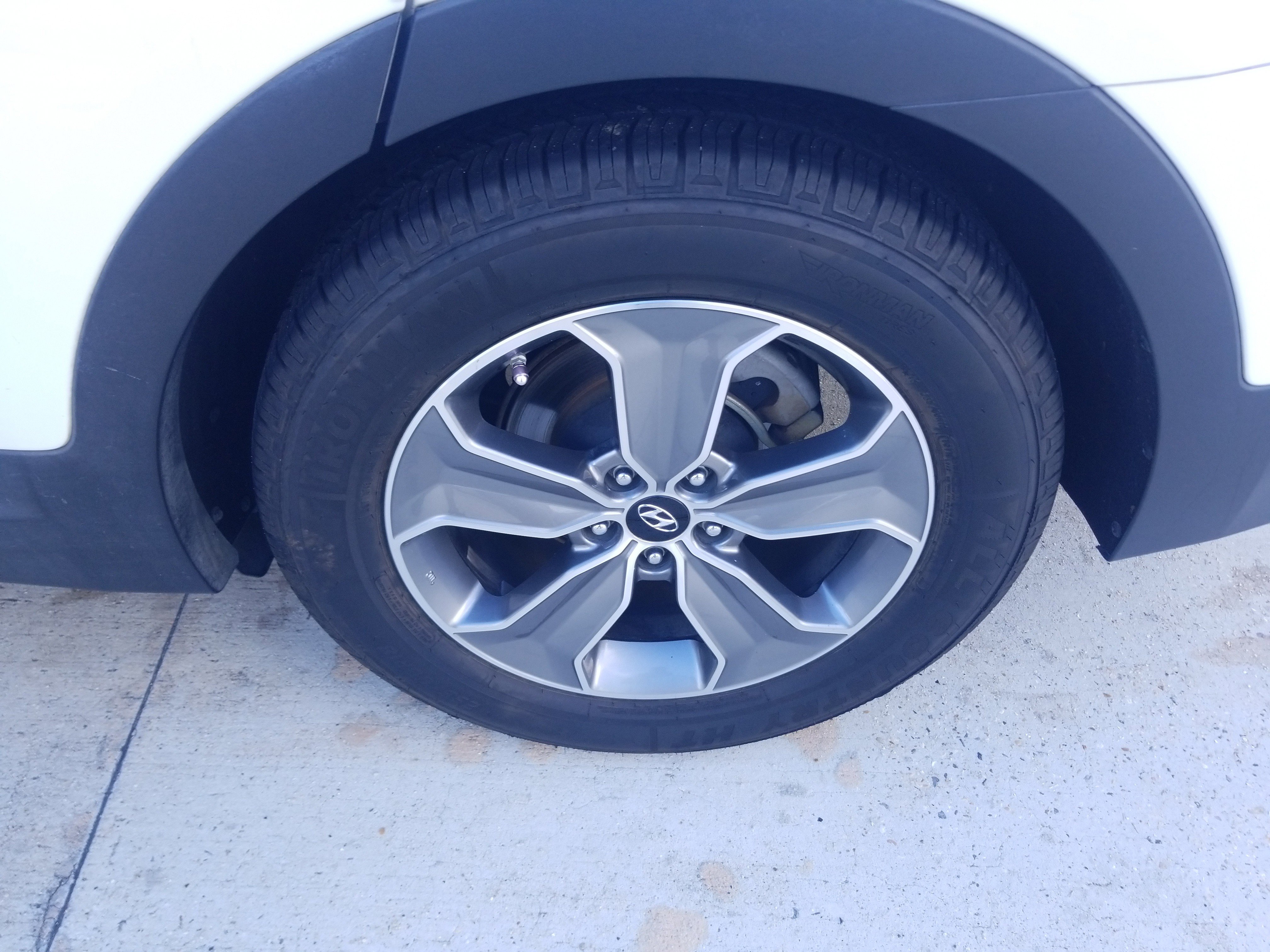 Used 2014 Hyundai Santa Fe Limited image 22