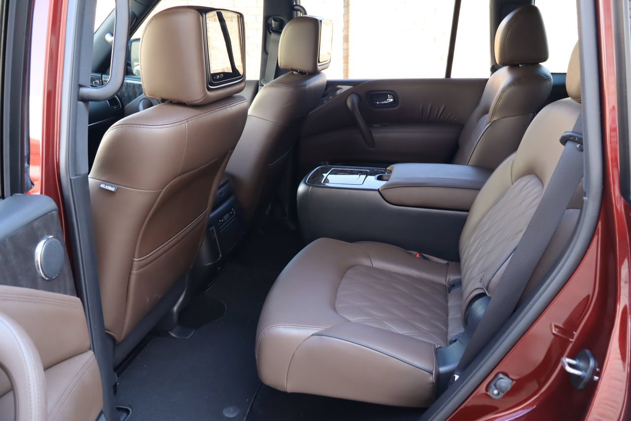 Used 2022 Nissan Armada Platinum w/ Captain's Chairs Package AWD/4WD image 6