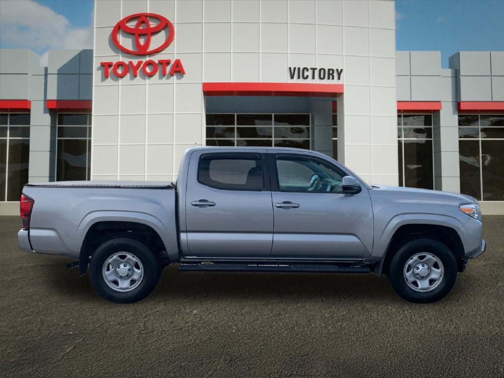 Used 2021 Toyota Tacoma SR AWD/4WD image 2