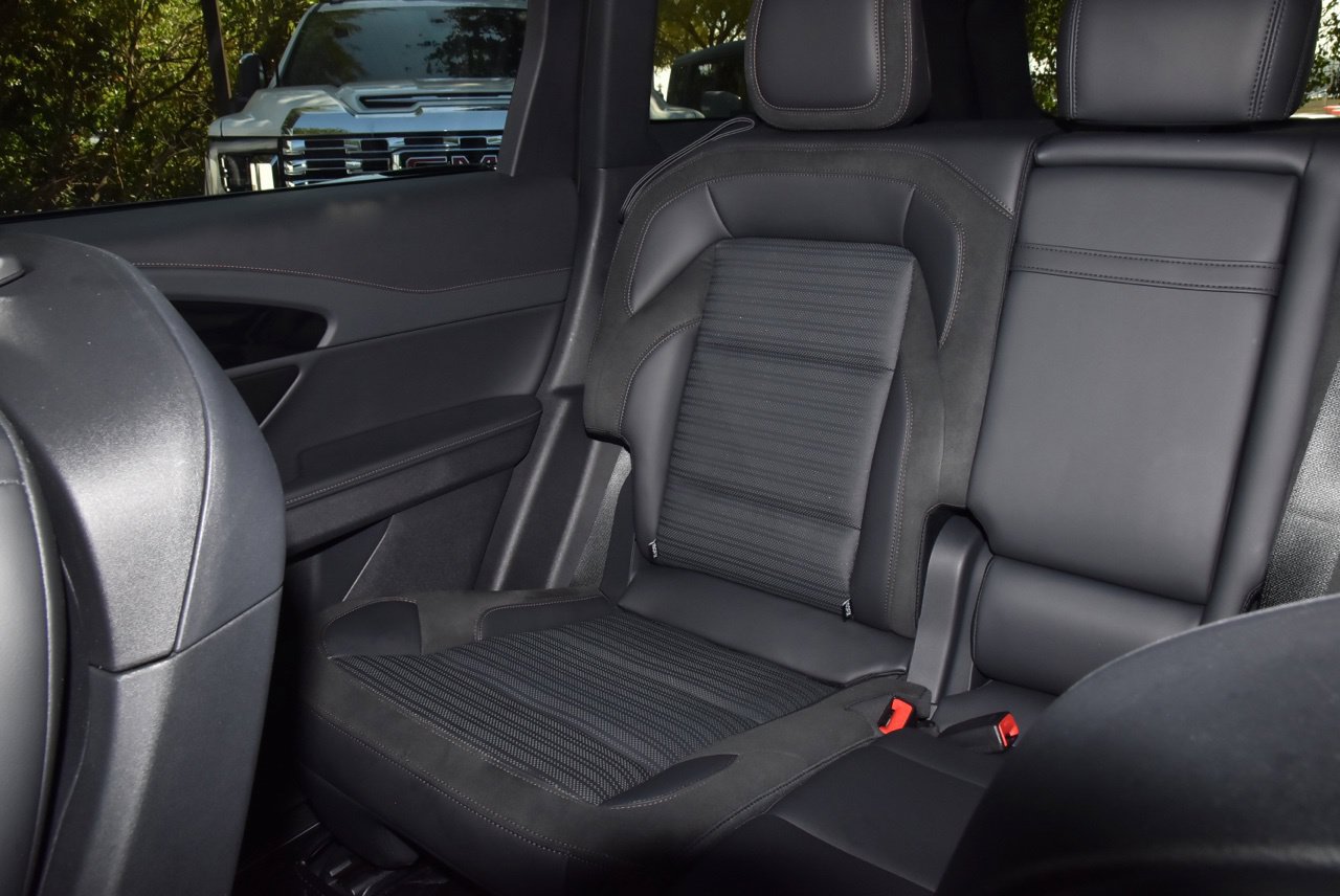 Certified 2025 Lincoln Nautilus Reserve w/ Jet Appearance Package AWD/4WD image 19