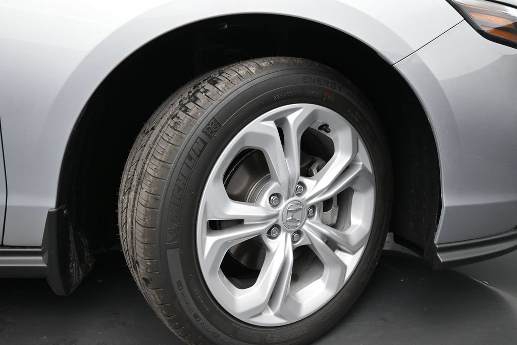 New 2025 Honda Accord LX image 34