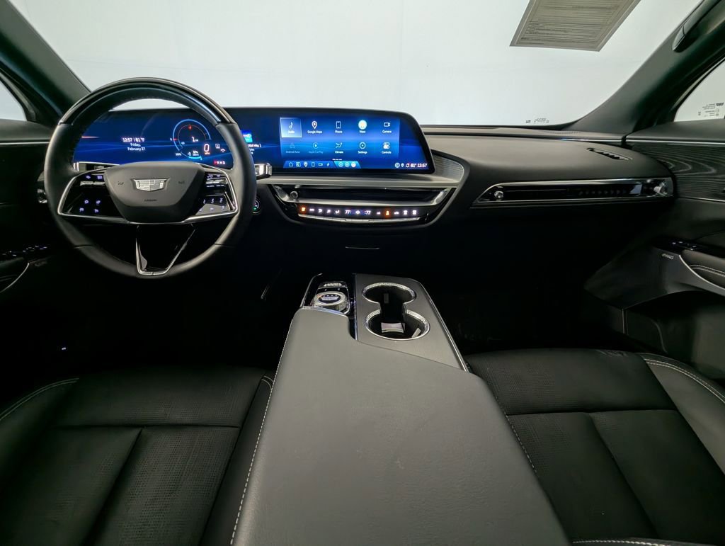 Used 2024 Cadillac Lyriq Luxury w/ LPO, Floor Liner Package image 6