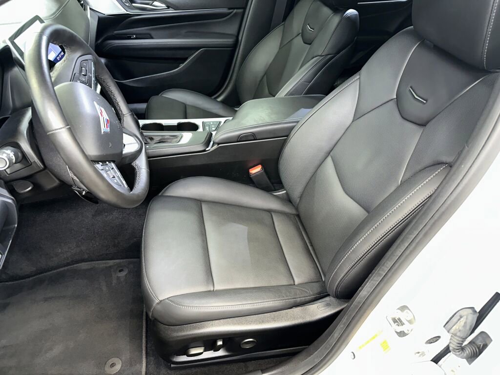 Certified 2026 Cadillac CT4 Premium Luxury image 5