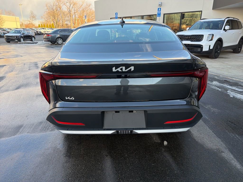 New 2025 Kia K4 LX image 7