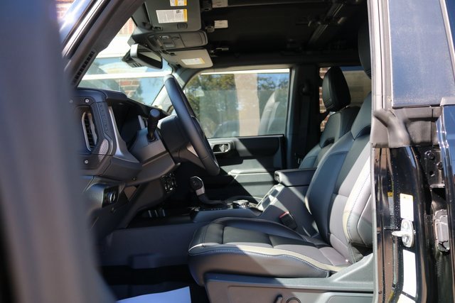 New 2025 Ford Bronco Outer Banks image 15