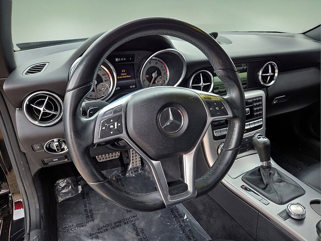 Used 2014 Mercedes-Benz SLK 250 image 21