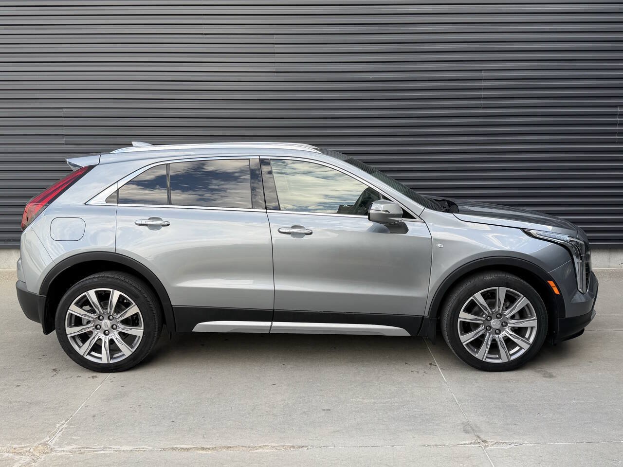 Used 2023 Cadillac XT4 Premium Luxury AWD/4WD image 10