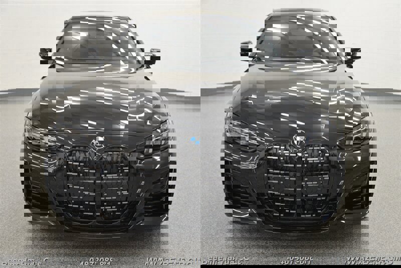 Used 2025 BMW 430i Coupe w/ M Sport Package RWD image 5