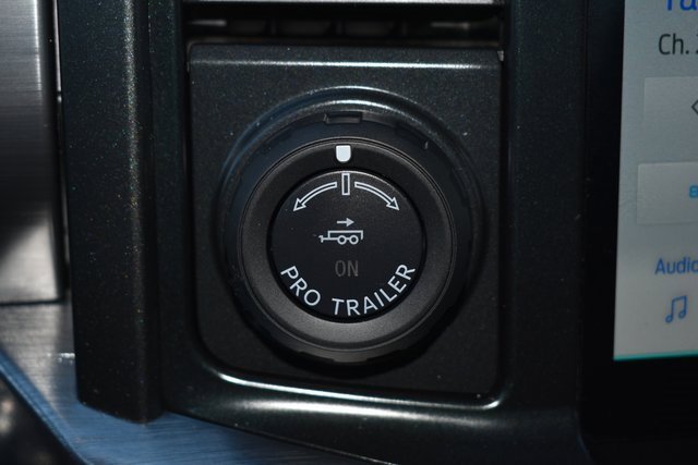 Used 2022 Ford F150 Lariat w/ Equipment Group 502A High image 25