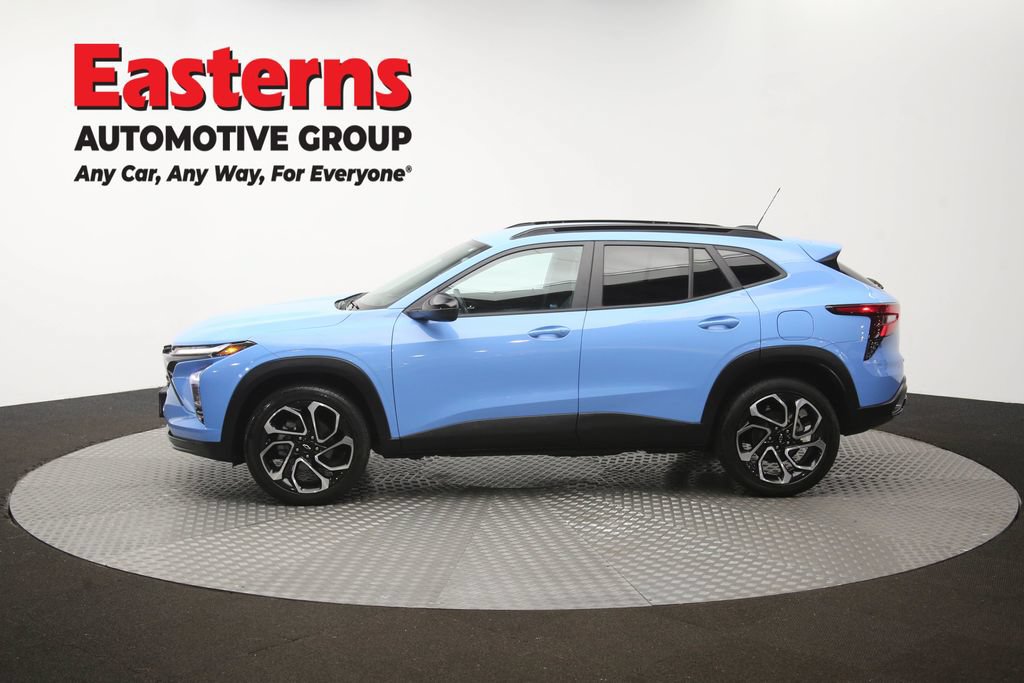 Used 2024 Chevrolet Trax RS w/ Driver Confidence Package FWD image 59