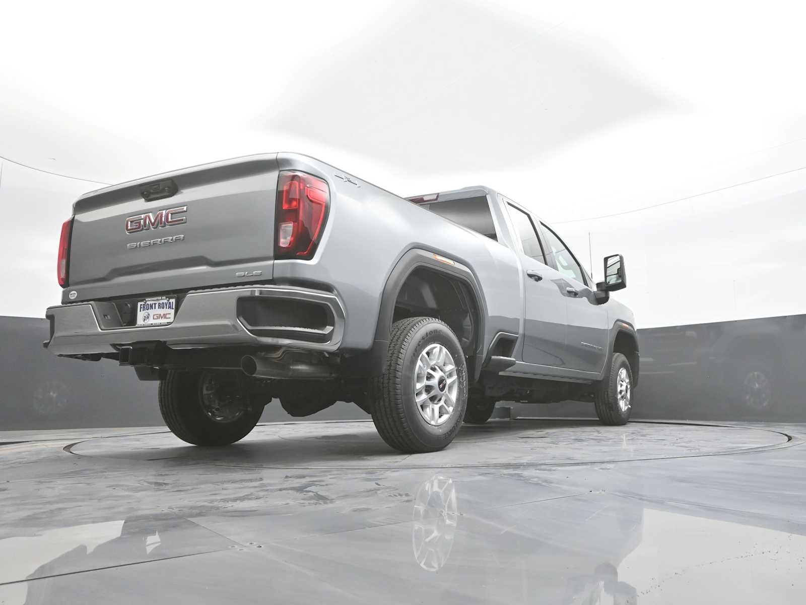 New 2026 GMC Sierra 2500 SLE w/ Preferred Package AWD/4WD image 41