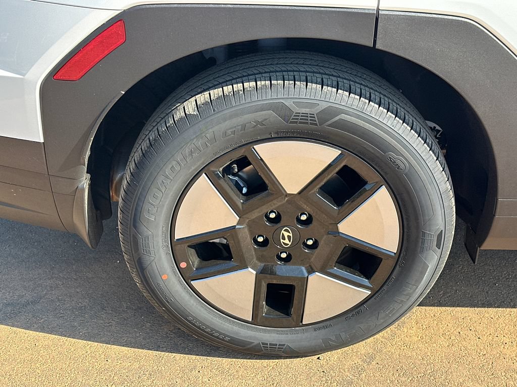 New 2026 Hyundai Santa Fe SEL FWD image 18