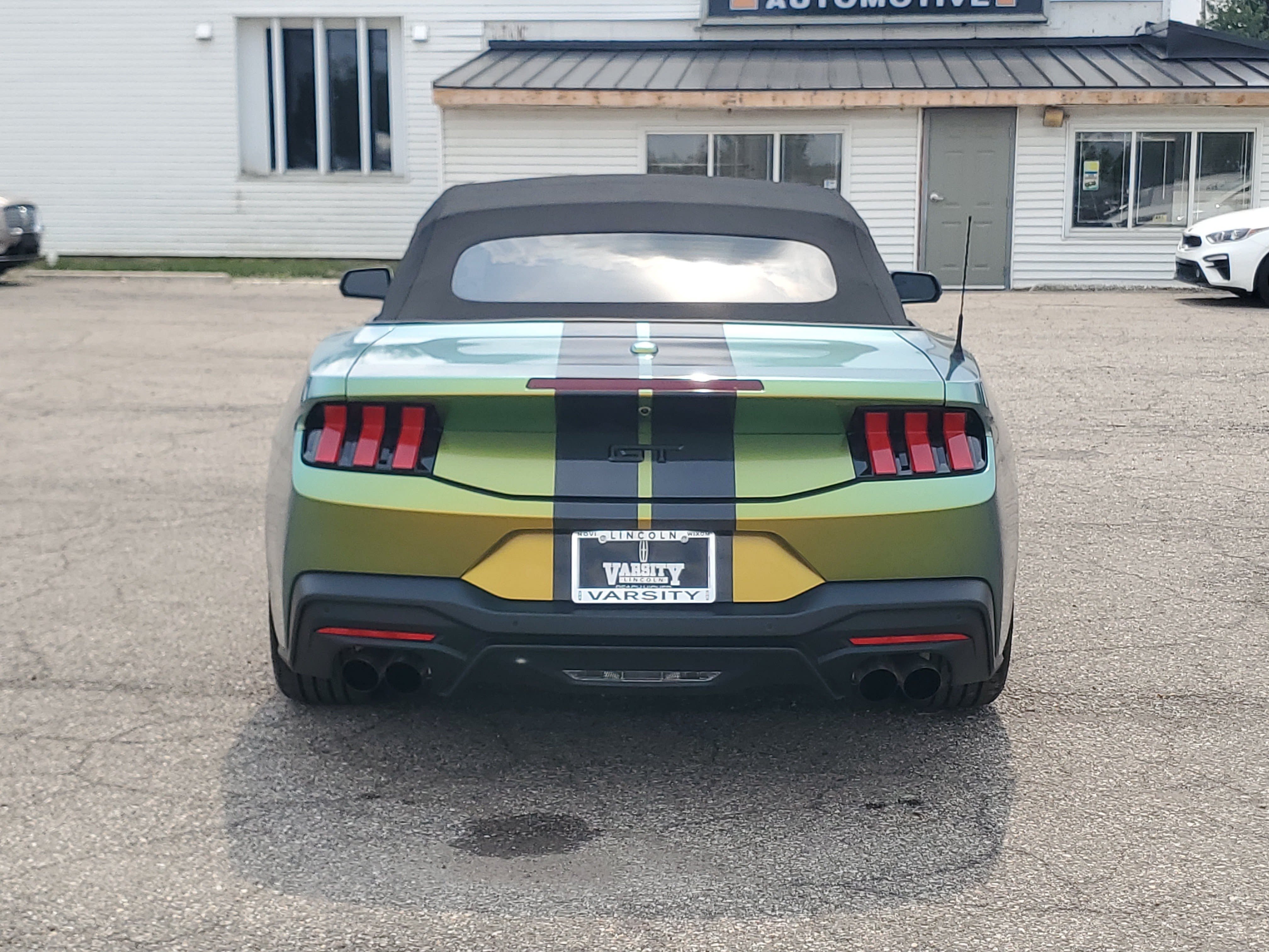 Used 2026 Ford Mustang GT Premium RWD image 5