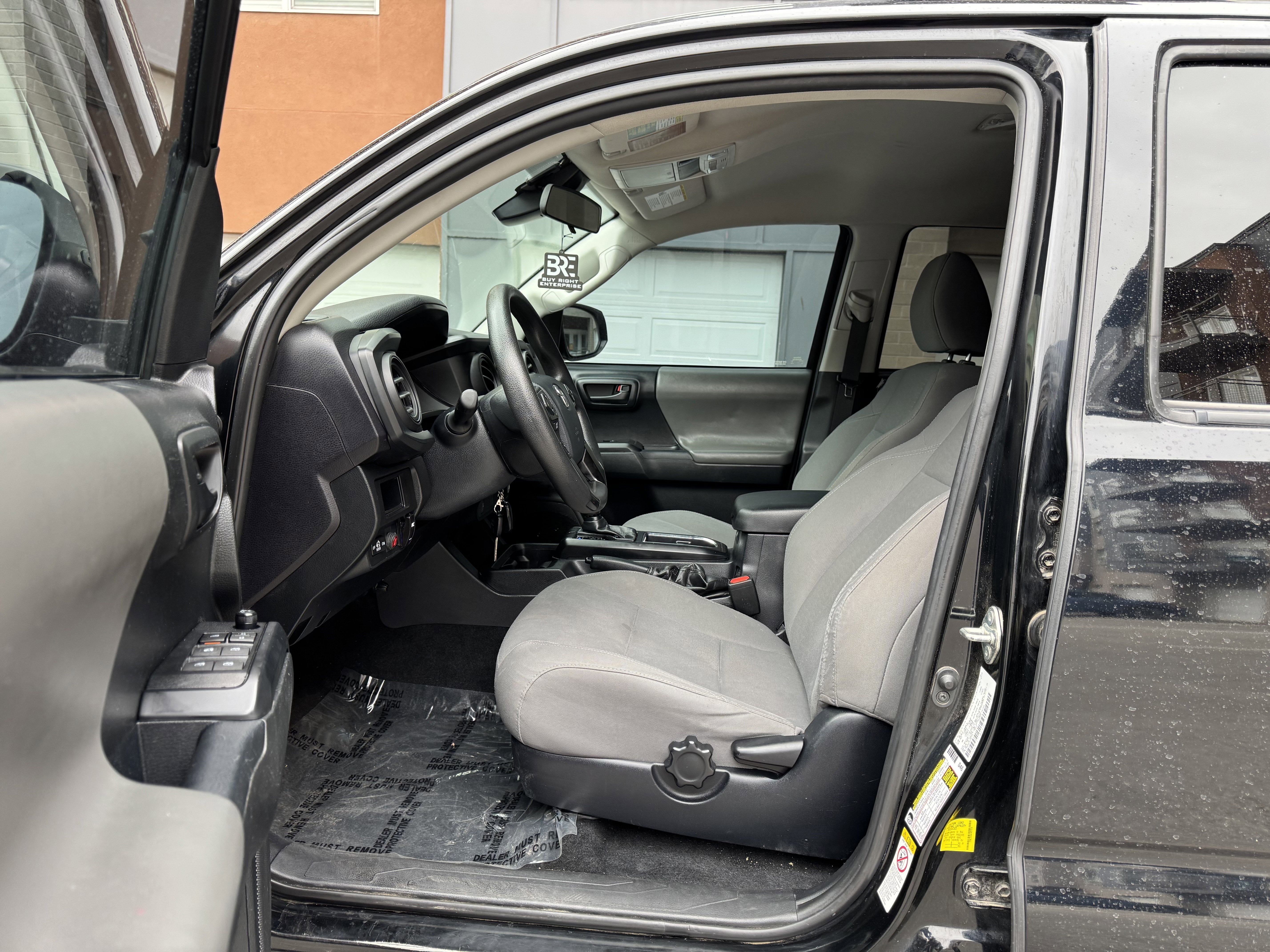 Used 2019 Toyota Tacoma SR w/ SR Convenience Package AWD/4WD image 13