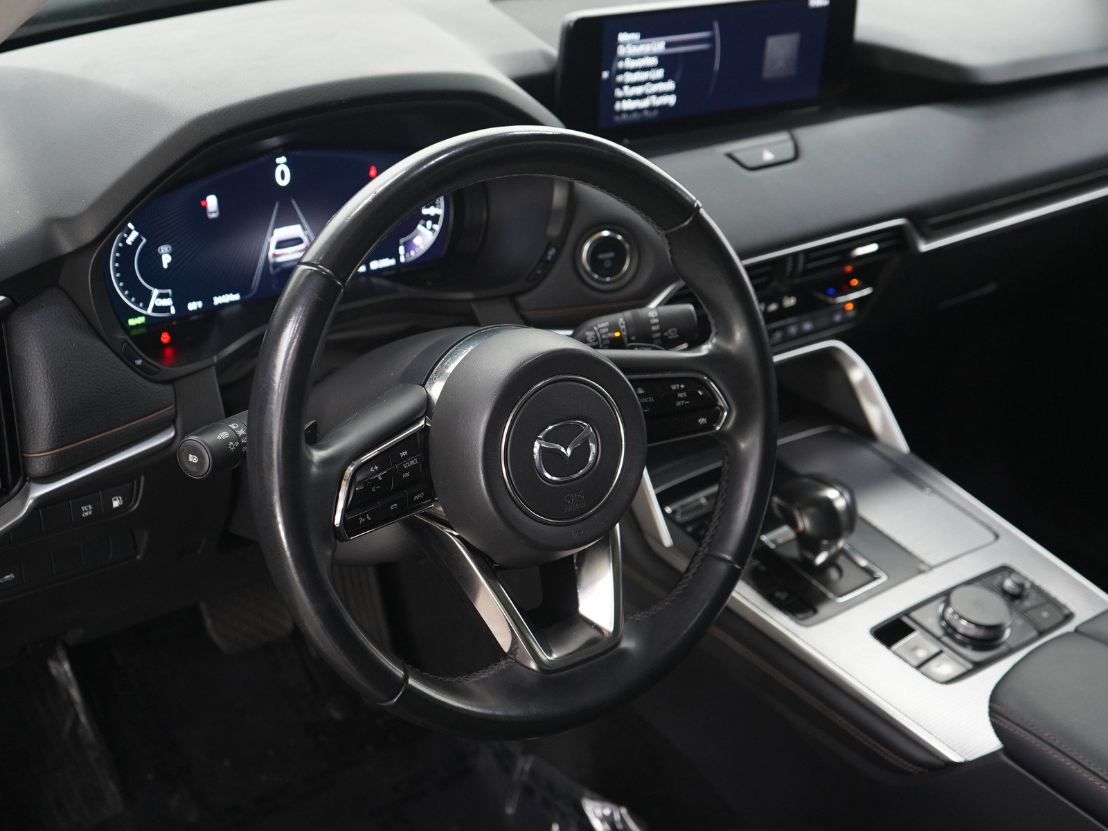 Used 2024 MAZDA CX-90 Plug-In Hybrid w/ Preferred AWD/4WD image 22