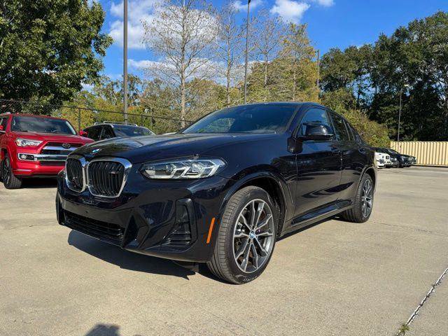 Used 2023 BMW X4 M40i w/ Premium Package image 3