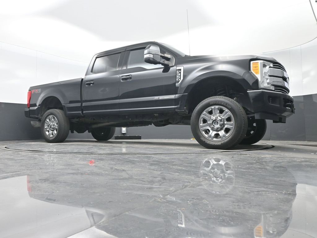 Used 2017 Ford F350 Lariat w/ Lariat Value Package image 32