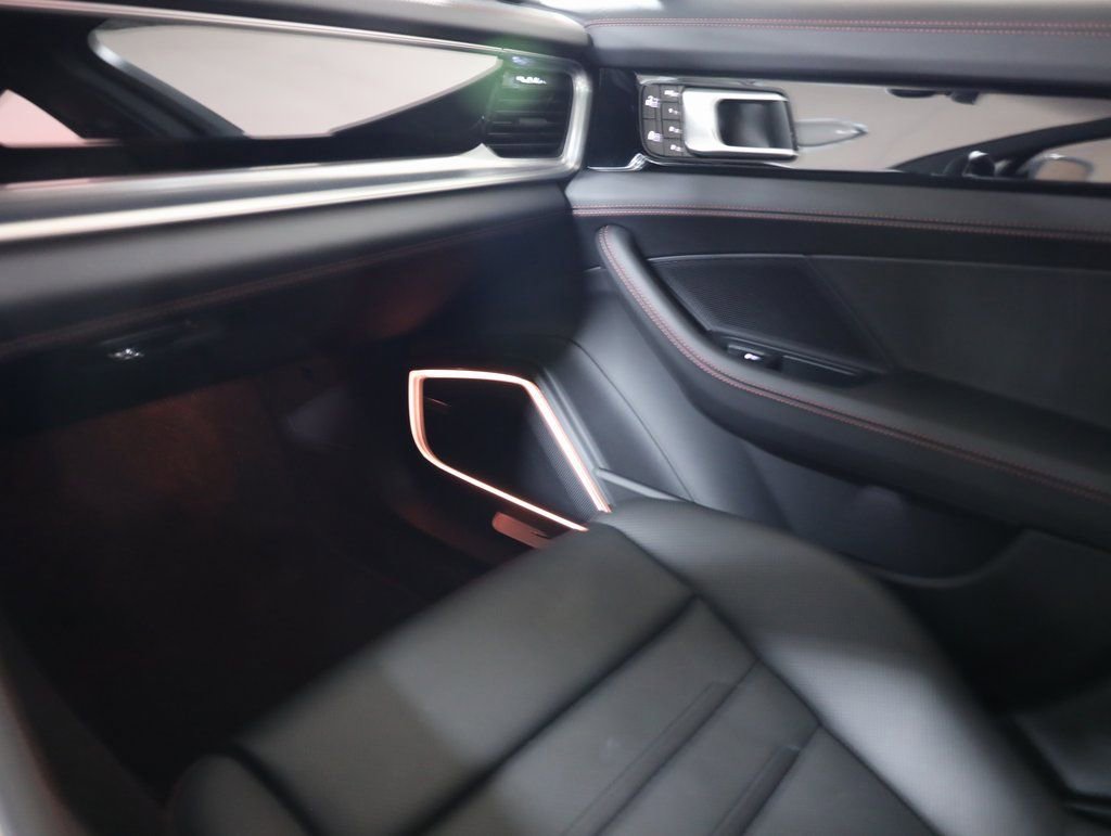 Used 2023 Porsche Panamera 4S image 78