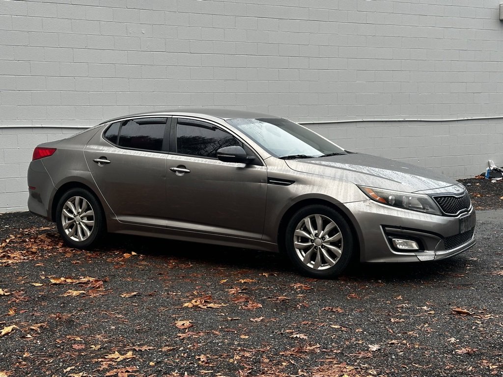 Used 2015 Kia Optima LX w/ LX Convenience Package image 8