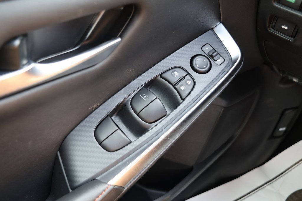 New 2025 Nissan Sentra SR image 14