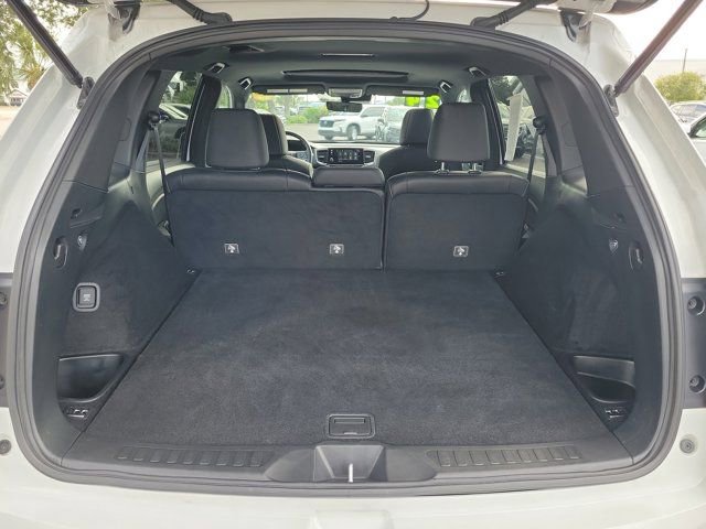 Used 2024 Honda Passport EX-L image 12